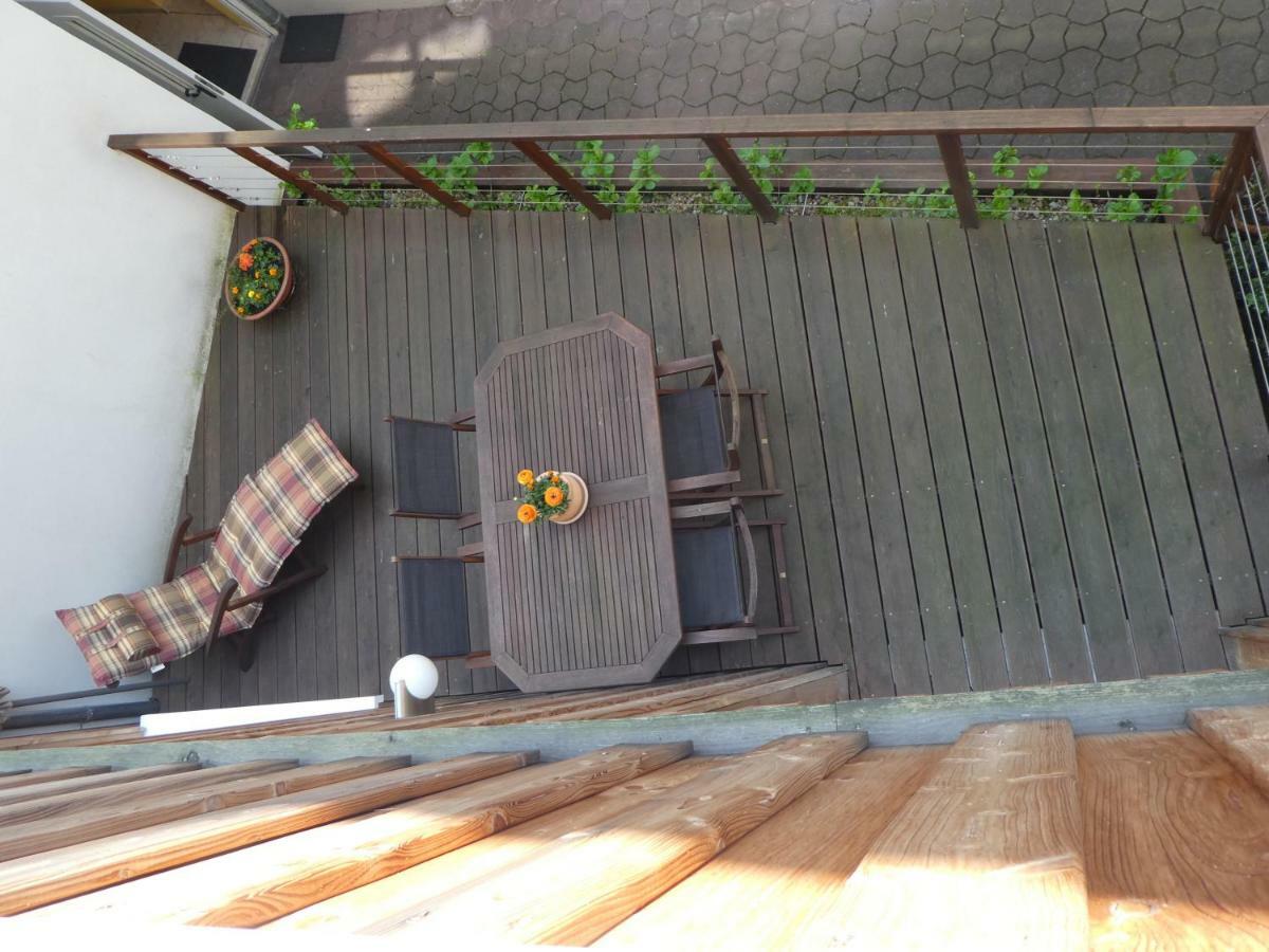 Ferienwohnung Janus Altstadt-Hameln Haus 2 Inklusive Parkplatz - Mit Und Ohne Terrasse Oder Loggia Hamelin Exteriör bild