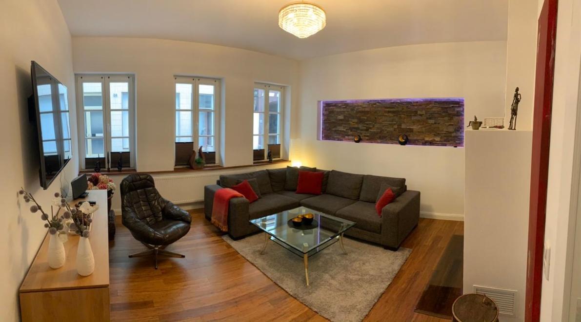 Ferienwohnung Janus Altstadt-Hameln Haus 2 Inklusive Parkplatz - Mit Und Ohne Terrasse Oder Loggia Hamelin Exteriör bild